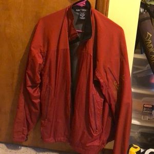 Arcteryx size medium men’s jacket